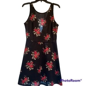 DIVIDED SPRING Women's Black and Red Flowered Dress with V Back Size 12